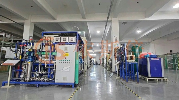 华东交通大学一行参访依斯倍工业废水处理中试平台，校企携手智启创新新征程 (1)