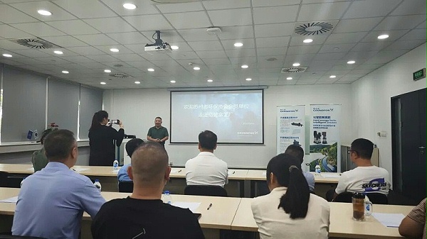 依斯倍苏环协一行走进格兰富—共探水泵节能技术 (2) 依斯倍苏环协一行走进格兰富—共探水泵节能技术 (2)